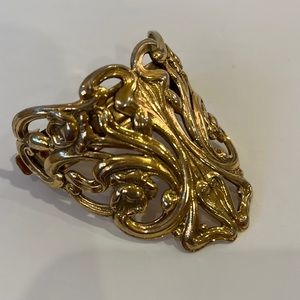 Vintage gold tone metal floral scroll ornate design thick hair ponytail holder